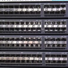 HPE FlexFabric 5700-40XG-2QSFP+Switch (JG896A)